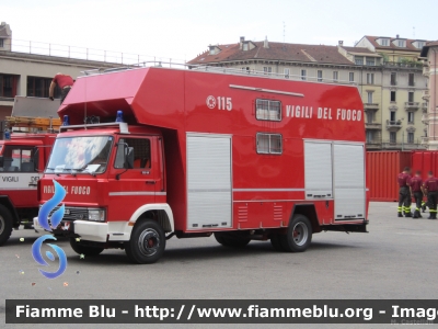 Iveco Zeta 95-14
Vigili del Fuoco
Comando Provinciale di Milano
Polilogistico allestimento Baribbi
VF 15909
Parole chiave: Iveco Zeta_95-14 VF15909