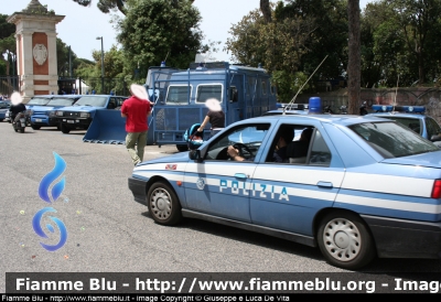 Alfa Romeo 155 II Serie
Polizia di Stato
Servizio Aereo
Parole chiave: Alfa_Romeo_155_II_serie_Servizio_Aereo_Polizia