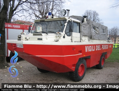 Fiat Iveco 6640G
Vigili del Fuoco
Comando Provinciale di Vicenza
In esposizione al Meeting PC di Lonigo
Parole chiave: Iveco_6640G_Vigili_del_Fuoco