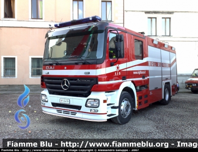 Mercedes-Benz Actros 1841 II serie
Vigili del Fuoco
Distaccamento di
Abano Terme (PD)
VF 24478
Parole chiave: VVF APS Padova Mercedes-Benz Actros_1841_IIserie