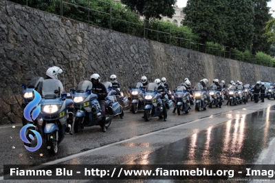 BMW 850 RT II serie
Polizia di Stato
Polizia Stradale
Giro d'Italia 2015
Parole chiave: BMW 850_RT_IIserie Giro_Italia_2015