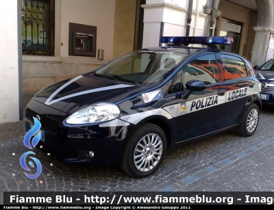 Fiat Grande Punto
Polizia Locale
Unione del Camposampierese
POLIZIA LOCALE YA 560 AD
Parole chiave: Fiat Grande_Punto PL_Unione_Camposampierese POLIZIALOCALEYA560AD