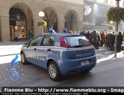 Fiat Grande Punto
Polizia di Stato
Questura di Padova
Polizia F7182

Parole chiave: Fiat Grande_Punto PoliziaF7182