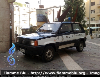 Fiat Panda 4x4 II Serie
Corpo Polizia Municipale di Trento - Monte Bondone
Parole chiave: Fiat Panda_4x4_IIserie PM_Trento