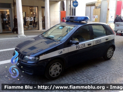 Fiat Punto II serie
Polizia Locale 
Rovigo
Parole chiave: Fiat Punto_IIserie