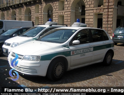 Fiat Stilo III serie
Polizia Muncipale
Torino
Parole chiave: Fiat Stilo_IIIserie Polizia_Municipale Torino