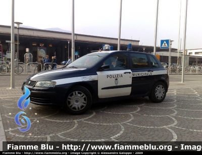 Fiat Stilo I Serie
Corpo Polizia Municipale di Trento - Monte Bondone
Autovettura Equipaggiata con Sistema Lojack
Parole chiave: Fiat Stilo_Iserie PM_Trento