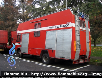 Iveco Zeta 95-14
Vigili del Fuoco
Comando Provinciale di Bologna
Colonna Mobile Regionale Emilia-Romagna
Polilogistico allestimento Baribbi
VF 16223
Parole chiave: Iveco Zeta_95-14 VF16223