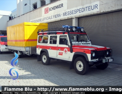 Land Rover Defender 110
Croce Rossa Italiana
Comitato Provinciale di Bolzano
Italienisches Rotes Kreuz
Komitee der Autonomen Provinz Bozen
Settore Emergenze/Protezione Civile
CRI 002 ZA
Parole chiave: Land-Rover Defender_110 PC002ZA Civil_Protect_2011