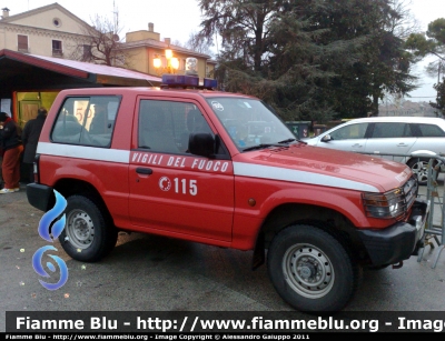 Mitsubishi Pajero Swb II serie
Vigili del Fuoco
Comando Provinciale
di Padova
- con minibarra Whelen -
VF 20478
Parole chiave: Mitsubishi Pajero_Swb_IIserie VF20478 