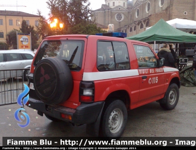 Mitsubishi Pajero Swb II serie
Vigili del Fuoco
Comando Provinciale 
di Padova
- con minibarra Whelen -
VF 20478
Parole chiave: Mitsubishi Pajero_Swb_IIserie VF20478  