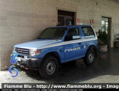 Mitsubishi Pajero Swb II Serie
Polizia di Stato
Questura di Padova
POLIZIA E8535
Attualmente in Uso Presso la Sezione Polfer di Padova
Parole chiave: Mitsubishi_Pajero_Swb_II_Polizia_di_Stato