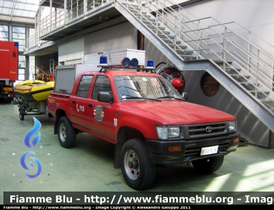 Toyota Hilux II serie
Vigili del Fuoco
Corpo Permanente di Bolzano
Sommozzatori
Berufsfeuerwehr Bozen
Wasserrettung
VF 016 BZ
Parole chiave: Toyota Hilux_IIserie VF016BZ Sommozzatori