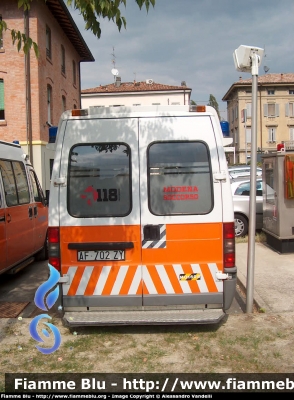 Fiat Ducato II Serie
118 Modena Soccorso
Azienda USL di Modena
Ambulanza "MO1608" - Dismessa
Parole chiave: Fiat Ducato_IISerie Ambulanza 118_Modena