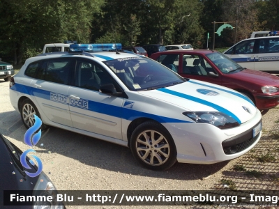 Renault Laguna Grandtour III serie
Polizia Locale Palmanova Chiopris Viscone
POLIZIA LOCALE YA560AL
Parole chiave: renault laguna_grandtour_IIIserie polizialocaleya560al