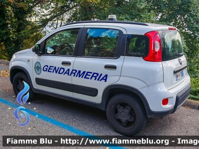 Fiat Nuova Panda II serie 4x4
Repubblica di San Marino
Gendarmeria
POLIZIA 186
Parole chiave: Fiat Nuova_Panda_IIserie_4x4