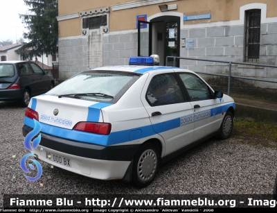 Alfa Romeo 146 I serie
PM Pagnacco (UD) ultima variante di questa autopattuglia.
Parole chiave: Alfa_Romeo 146_Iserie Polizia_Municipale Pagnacco