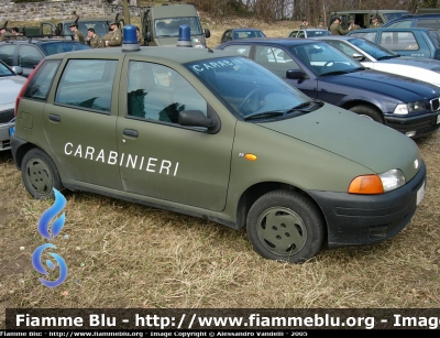 Fiat Punto I serie
Carabinieri
PM Esercito Italiano
Parole chiave: Fiat Punto_Iserie  EIAM398 Carabinieri_Esercito_Italiano