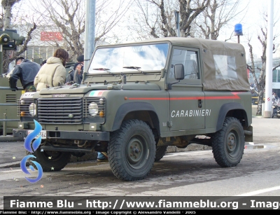 Land Rover Defender 90
Carabinieri
Polizia Militare presso l'Esercito
EI AE 564
Parole chiave: Land_Rover Defender90 Carabinieri EIAE564 Polizia_Militare