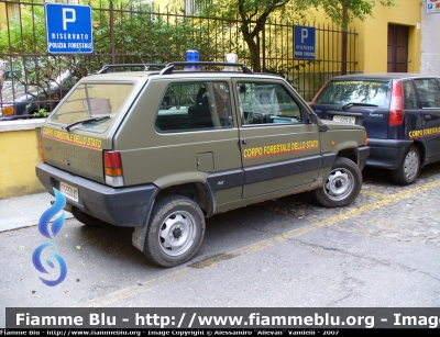 Fiat Panda 4x4
Parole chiave: Fiat Panda_4x4 CFS550AD Corpo_Forestale_Stato