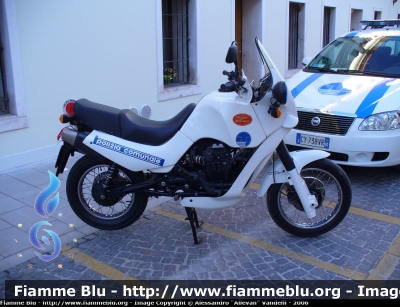 Moto Guzzi NTX 750
PM Latisana: Livrea Polizia Comunale.
Parole chiave: Moto_Guzzi NTX750 PM Latisana