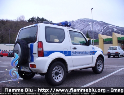 Suzuki Jimny
PM Montereale Valcellina (PN)
Acquistato agli inizi del 2007
Parole chiave: Suzuki Jimny PM Montereale_Valcellina PN Friuli_Venezia_Giulia