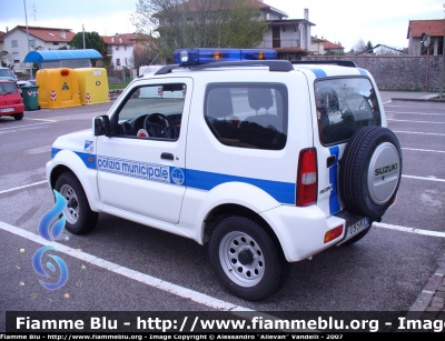 Suzuki Jimny
PM Montereale Valcellina (PN)
Acquistato agli inizi del 2007
Parole chiave: Suzuki Jimny PM Montereale_Valcellina PN Friuli_Venezia_Giulia