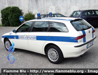 Alfa Romeo 156 Sportwagon I serie
PM Campoformido (UD)
vecchia livrea Polizia Comunale
(Si ringrazia la Polizia Municipale di Campoformido)
Parole chiave: Alfa_Romeo 156_Sportwagon_Iserie PM Campoformido UD Friuli_Venezia_Giulia