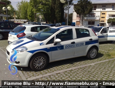 Fiat Grande Punto
Polizia Locale Cividale del Friuli (UD)
POLIZIA LOCALE YA423AD
Parole chiave: fiat grande_punto POLIZIA_LOCALE_YA423AD polizia_municipale pm cividale friuli_venezia_giulia