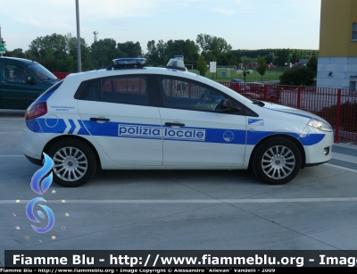 Fiat Nuova Bravo
Polizia Locale SILE
POLIZIA LOCALE YA 673 AC
Parole chiave: Fiat Nuova_bravo PM sile azzano_decimo POLIZIA_LOCALE_YA673AC friuli_venezia_giulia