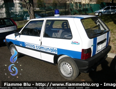 Fiat Uno II serie
Polizia Municipale Budoia (PN)
Livrea Polizia Comunale
Autovettura dismessa prima della creazione del servizio associato con Aviano
Parole chiave: Fiat Uno_IIserie