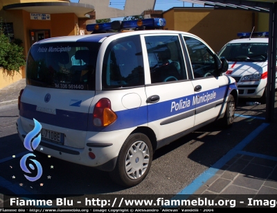 Fiat Multipla I serie
Polizia Municipale Unione Terre di Castelli (MO)
Vettura del Comune di Castelnuovo Rangone
Parole chiave: Fiat Multipla_Iserie