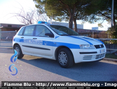 Fiat Stilo II serie
Polizia Municipale Latisana UD
Parole chiave: Fiat Stilo_IIserie PM Latisana