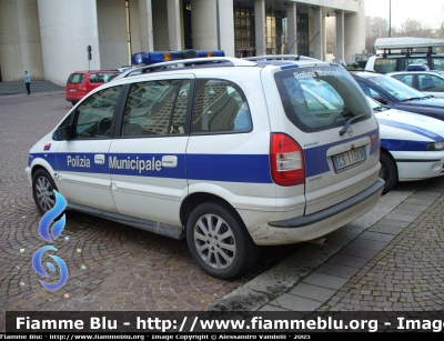 Opel Zafira I serie
Polizia Municipale Medicina (BO)
Parole chiave: Opel Zafira_Iserie PM_Medicina Emilia_Romagna