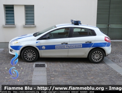 Fiat Nuova Bravo
Polizia Locale Medio Friuli (UD)
livrea Polizia Municipale
Parole chiave: Fiat nuova Bravo polizia_locale pm medio_friuli friuli_venezia_giulia polizia_municipale codroipo