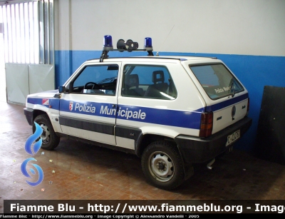 Fiat Panda 4x4
PM Piacenza
Parole chiave: Fiat Panda_4x4 PM Piacenza