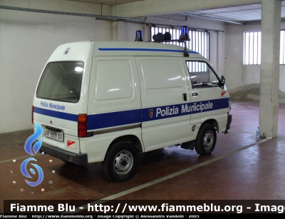 Piaggio Porter
PM Piacenza
Parole chiave: Paiggio Porter PM Piacenza