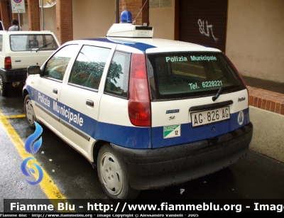 Fiat Punto I serie
Polizia Municipale San Lazzaro di Savena (BO)
Parole chiave: Fiat Punto_Iserie