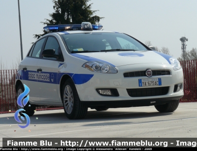 Fiat Nuova Bravo
PM Sile
POLIZIA LOCALE YA673AC
Allestimento Battiston
Parole chiave: Fiat Nuova_bravo PM sile azzano_decimo POLIZIA_LOCALE_YA673AC friuli_venezia_giulia