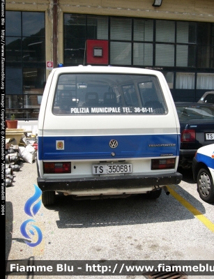 Volkswagen Transporter T3
PM Trieste
Parole chiave: Volkswagen Transporter_T3 PM Trieste