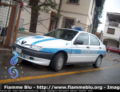 Alfa Romeo 146 I serie
PM Bacino Cellina Meduna. Vecchia livrea Polizia Comunale.
Parole chiave: Alfa_Romeo 146_Iserie PM Cordenons