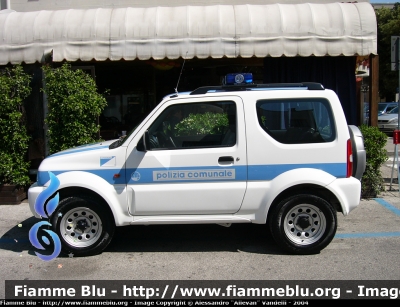 Suzuki Jimny
PM Bacino Cellina Meduna. Vecchia livrea Polizia Comunale.
Parole chiave: Suzuki Jimni PM Cordenons