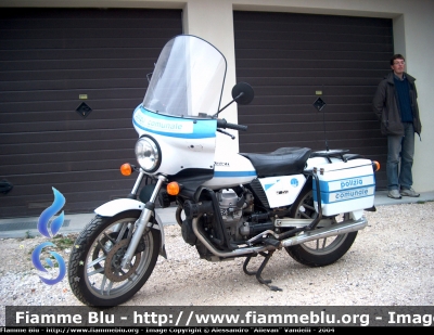 Moto Guzzi V50
PM Bacino Cellina Meduan. Livrea Polizia Comunale. Veicolo dismesso.
Parole chiave: Moto_Guzzi V50 PM Cordenons