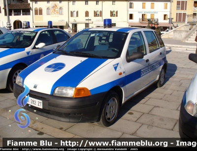 Fiat Punto I serie
PM Sile (Pasiano di PN 01). Livrea Polizia Comunale.
Parole chiave: Fiat Punto_Iserie PM Pasiano_di_Pordenone friuli_venezia_giulia