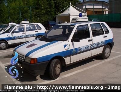 Fiat Uno II serie
PM Pordenone. Livrea Polizia Comunale. Le Fiat uno sono state tutte dismesse nel 2005 e sostituite dalle Fiat Nuova Panda.
Parole chiave: Fiat Uno_IIserie PM Pordenone