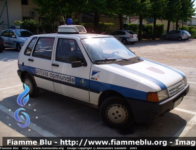 Fiat Uno II serie
Polizia Municipale Pordenone 
Livrea Polizia Comunale dismessa nel 2005 
Parole chiave: Friuli_Venezia_Giulia (PN) Polizia_Locale Fiat Uno_IIserie PM Pordenone