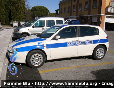 Alfa Romeo 147 I serie
PM Torviscosa. Livrea Polizia Comunale
Parole chiave: Alfa_Romeo 147_Iserie PM Torviscosa friuli_venezia_giulia