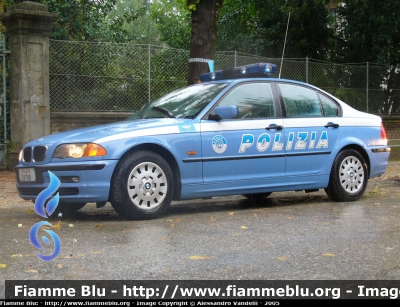 BMW 320 E46
Polizia di Stato
Reparto prevenzione crimine
Parole chiave: BMW_320_E46 PoliziaD9788 Reparto_Prevenzione_Crimine