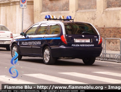 Lancia Lybra Station Wagon
Polizia Penitenziaria
Autovettura Utilizzata dal Nucleo Radiomobile per i Servizi Istituzionali
POLIZIA PENITENZIARIA 189 AE
Parole chiave: Lancia Lybra_SW Polizia_Penitenziaria