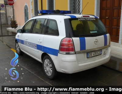 Opel Zafira II serie
PM Pradamano e Pavia di Udine
Versione bifuel
Parole chiave: Opel Zafira_IIserie PM Pavia_di_Udine_Pradamano UD